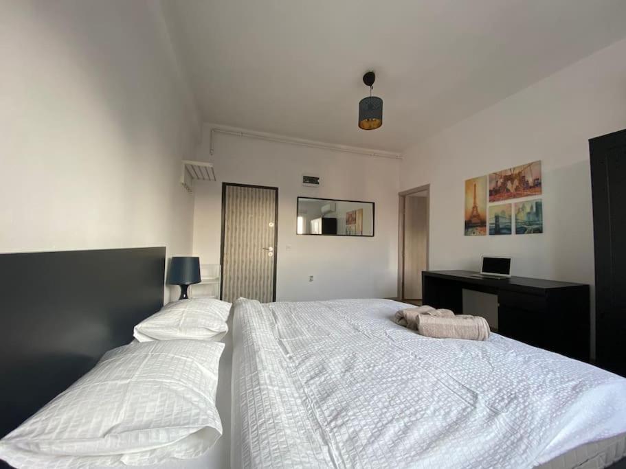 Gorgeous Apartment Near Old Town Bucureşti Eksteriør bilde